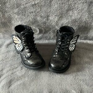Butterfly toddler boots